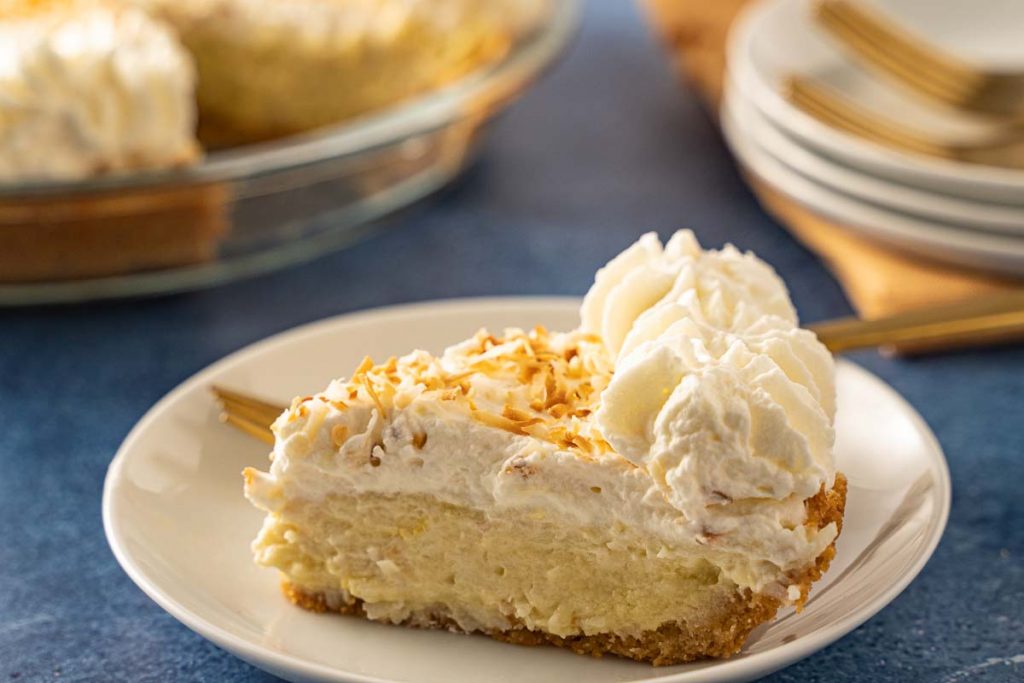 Sugar Free Coconut Cream Pie ⋆ Deb's Daily Dish