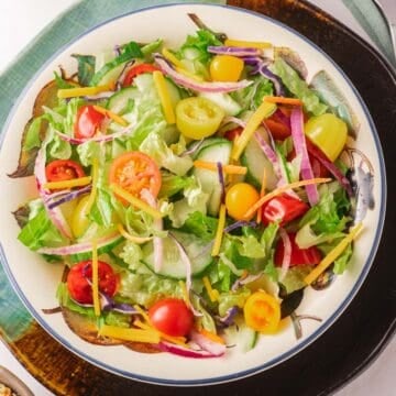 House Salad in bowl.